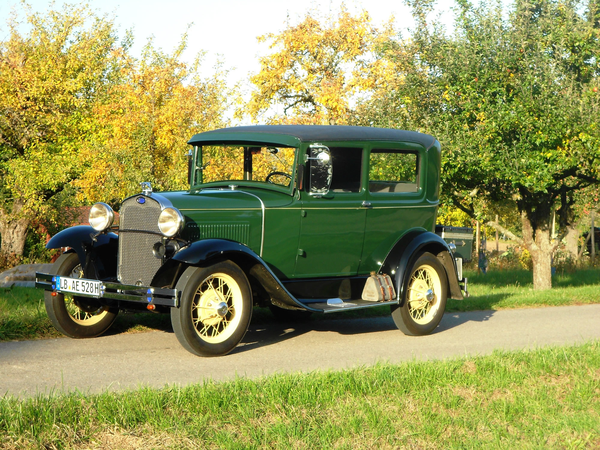 FORD Model A Tudoor Sedan 1928