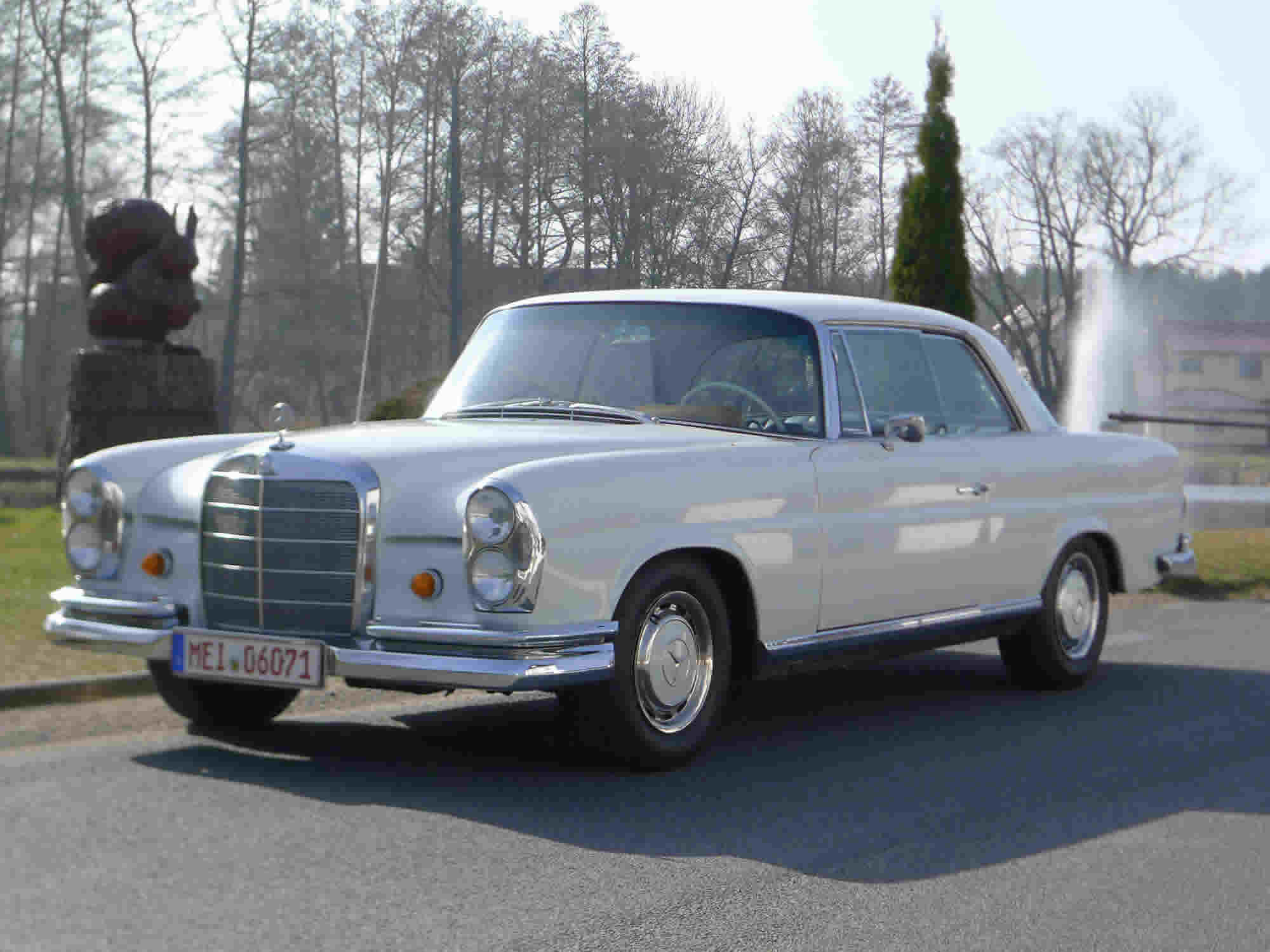 Mercedes W111 250SE 1966