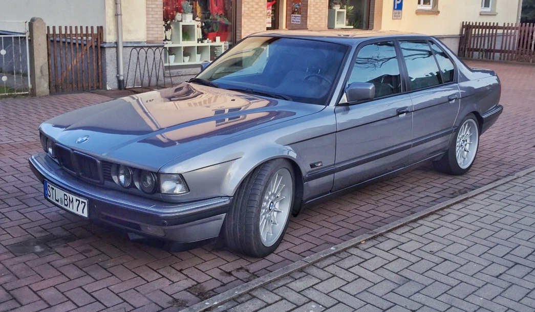 BMW 740 1993