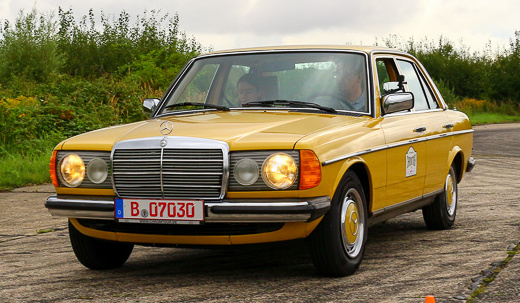 Mercedes Benz 230 e W123 1980