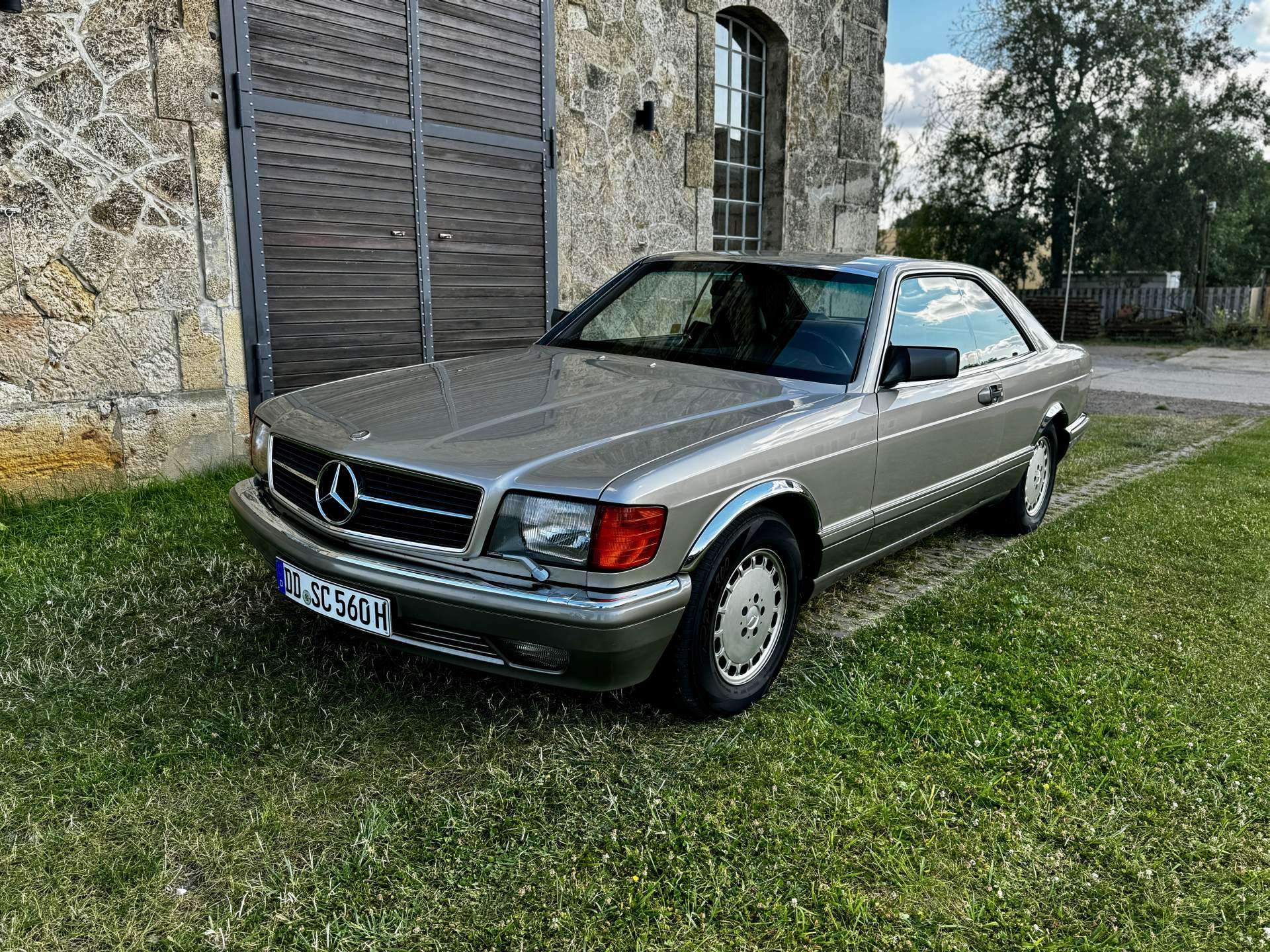 Mercedes-Benz 560 SEC 1987