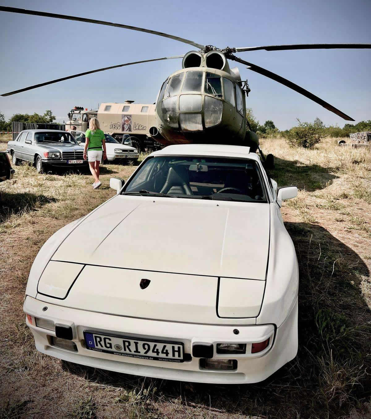 Porsche 944 1984