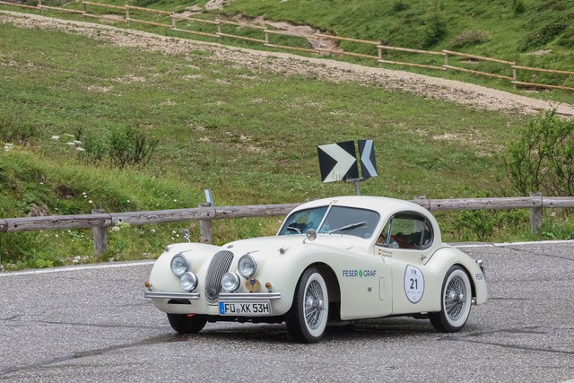 Jaguar XK 120 FHC 1953