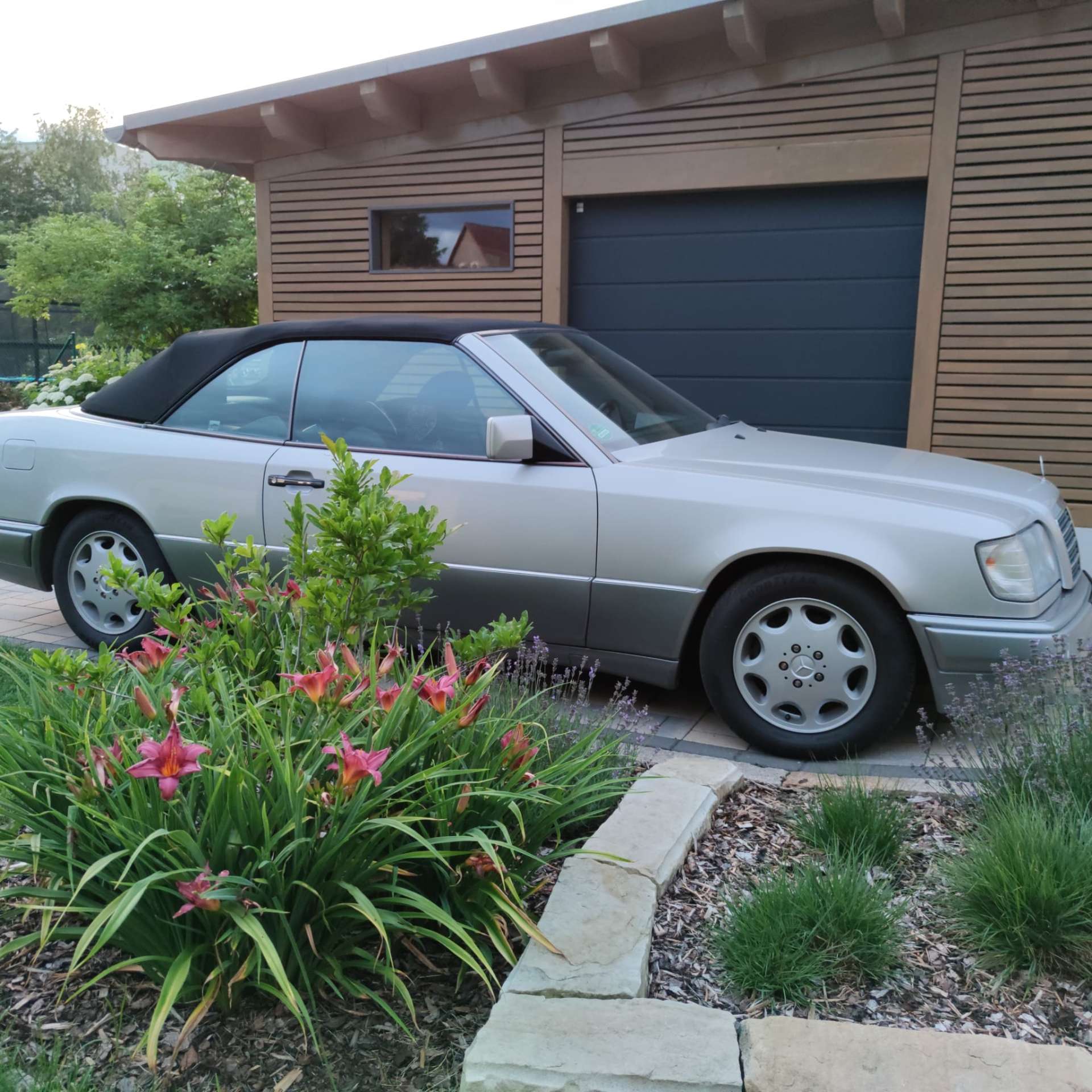 Daimler-Benz E 220 1995