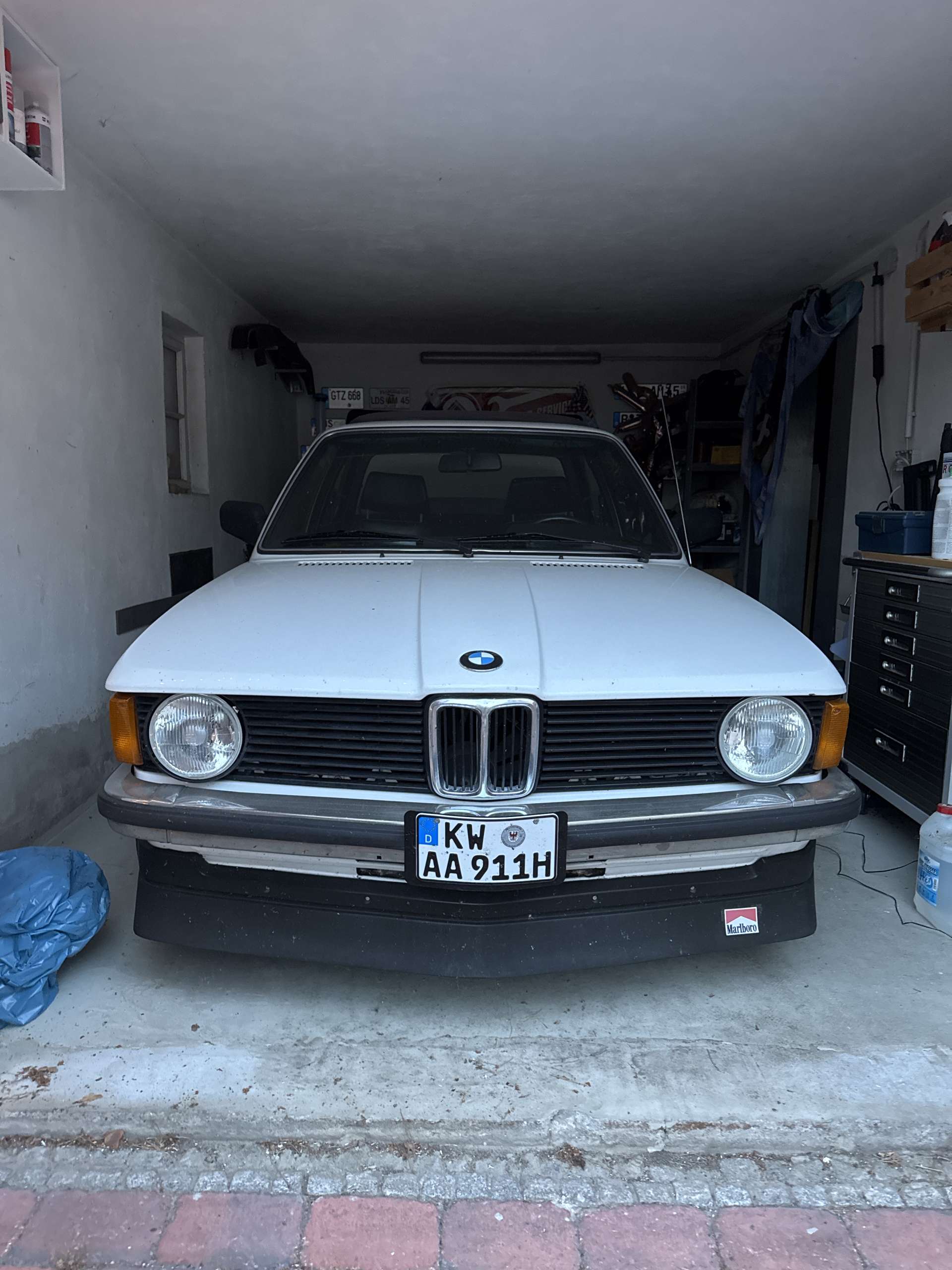 BMW E21 1981